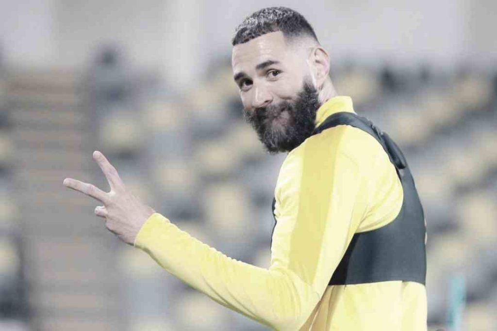 كريم بنزيما ويكيبيديا: السيرة الذاتية، الديانة، الأصل، العمر، الجنسية، الثروة، والزوجة