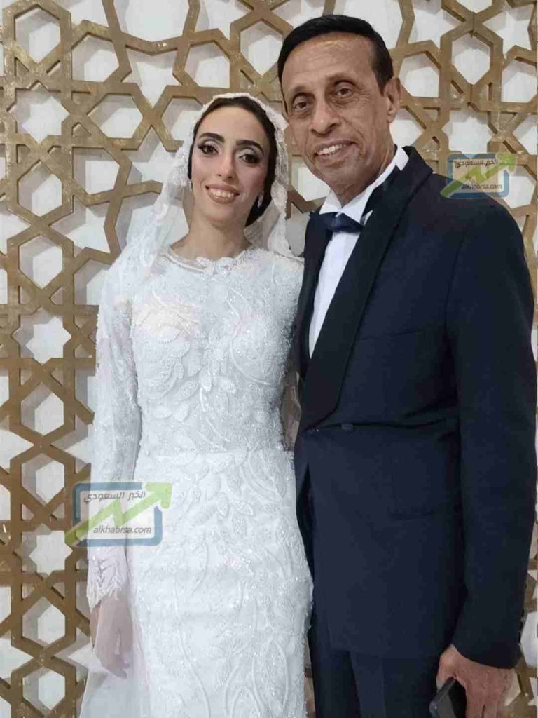 17 صورة ورقص هستيري | كيف يحتفل حسان العربي بزفاف ابنته؟