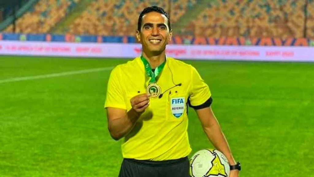 من هو حكم مباراة مصر وكوت ديفوار في ربع نهائي أمم إفريقيا؟ تفاصيل مهمة قبل صافرة بداية اللقاء